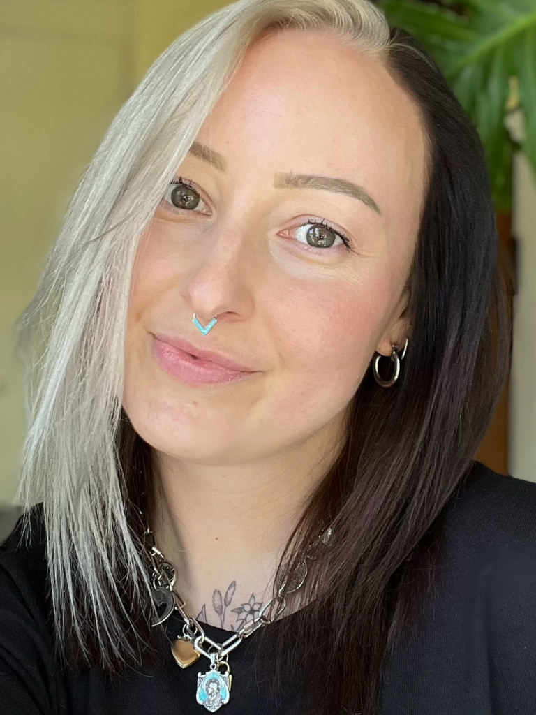 Julia Ingram Headshot