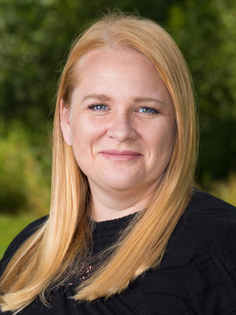 Kelly O’Brien Headshot
